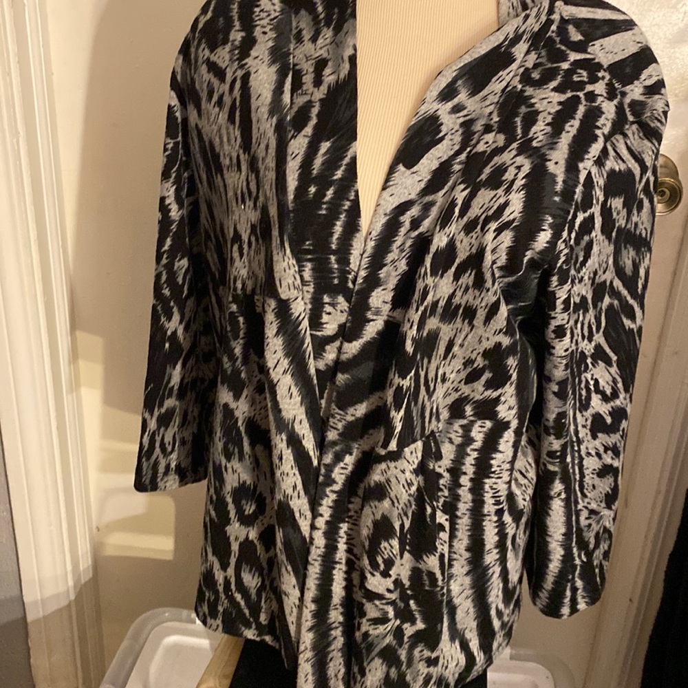 M Collection Women’s Sweater Black Sz XL cover - Up